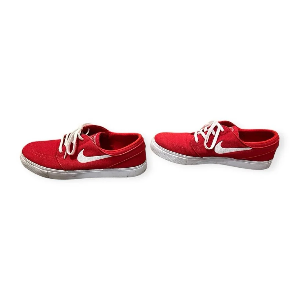Nike Men’s SB Zoom Stefan Janoski Canvas Shoe University Red & White- Size 10.5